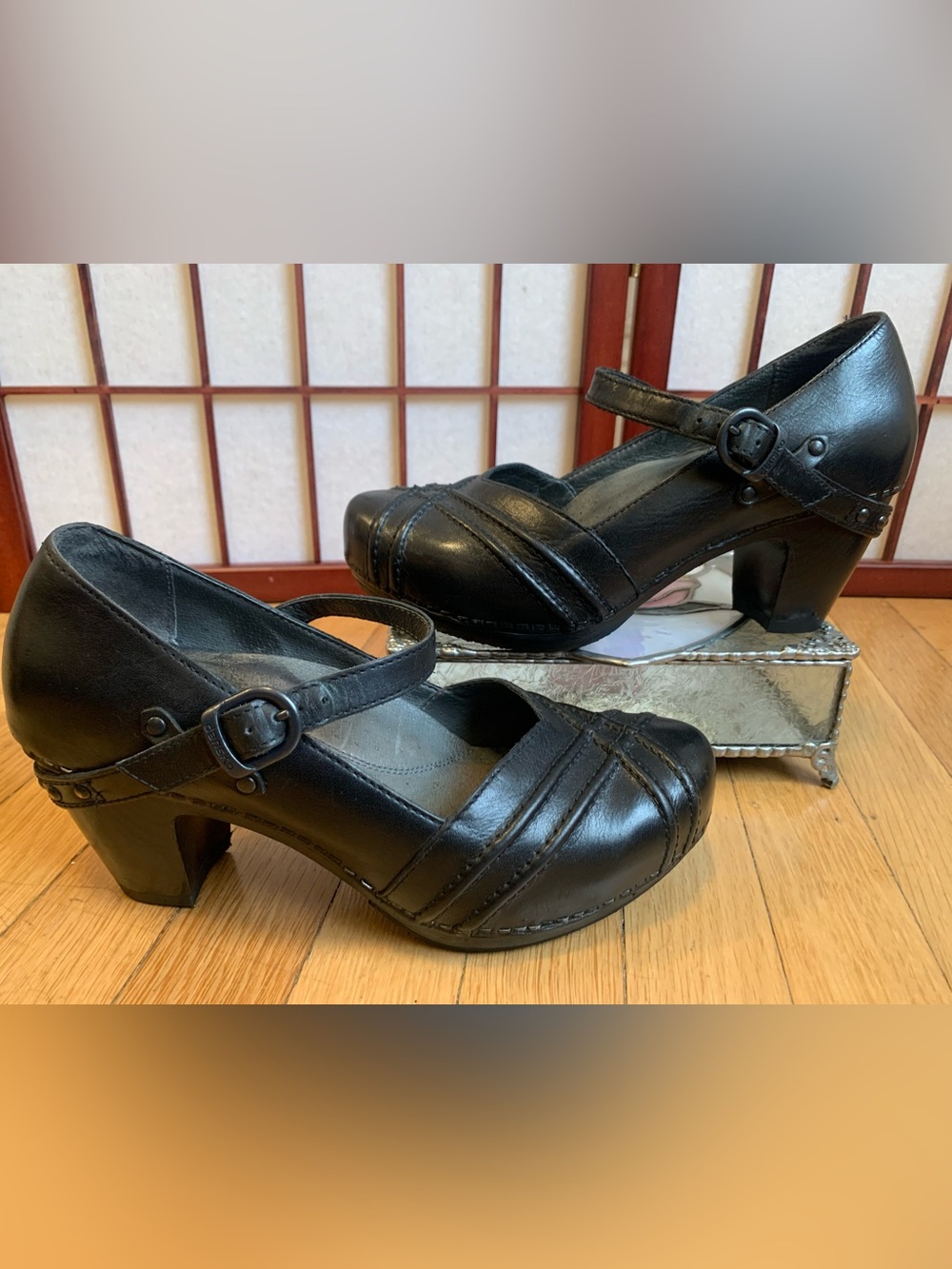 EUC DANSKO MARY JANE BLACK LEATHER HEELS/CLOGS Size 38/US 7.5/8M
